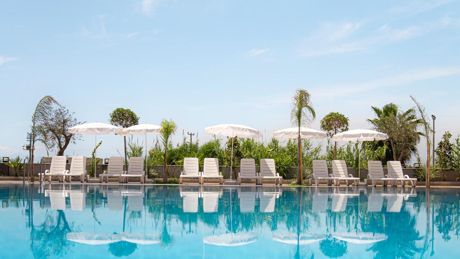 Laristone Suite Spa Hotel Анталия Екстериор снимка